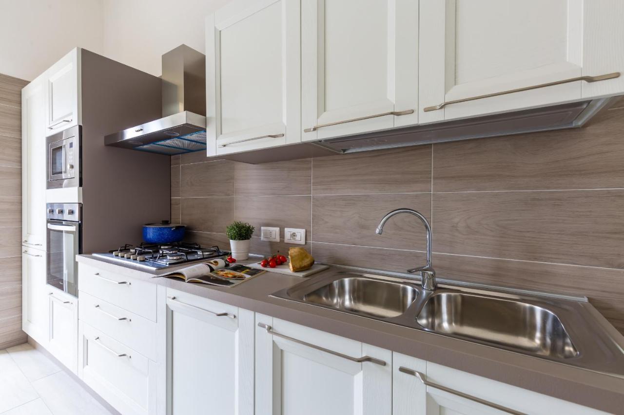 Chiara Modern By Wonderful Italy Apartment Neapel